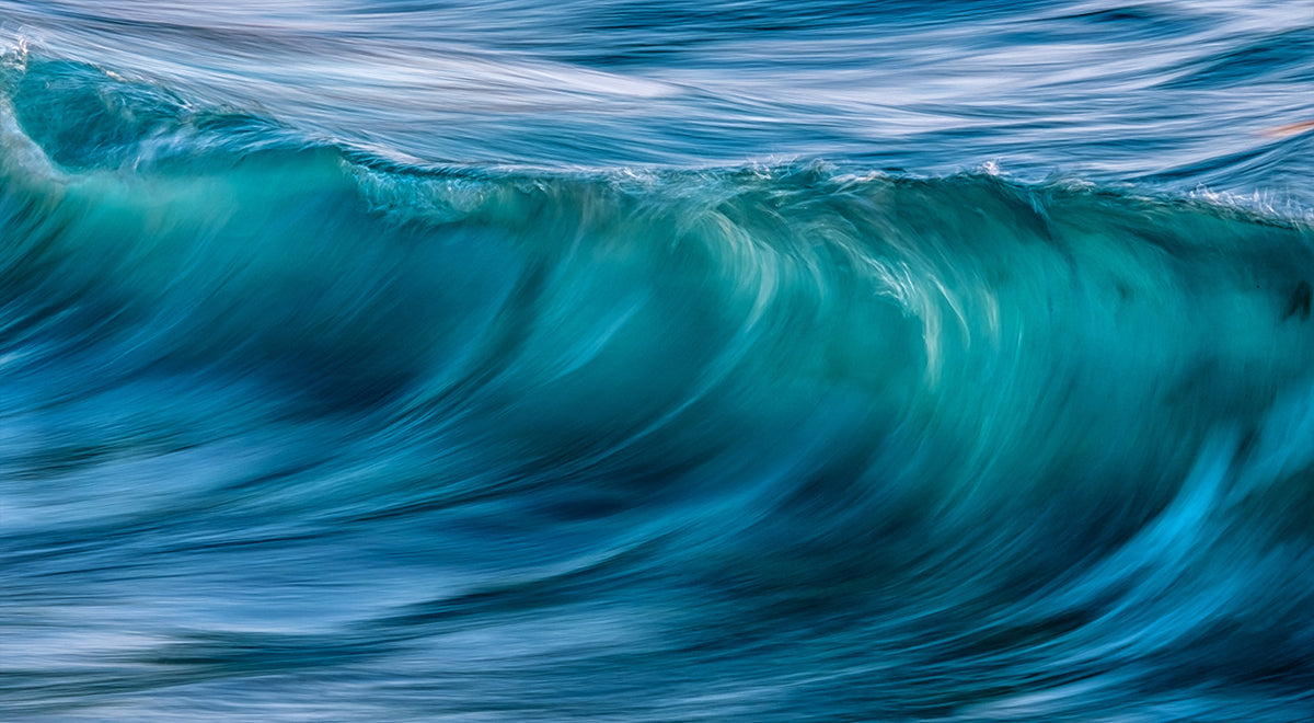 your-online-store-for-officially-licensed-painting-green-waves-part-3-fashion_0.jpg