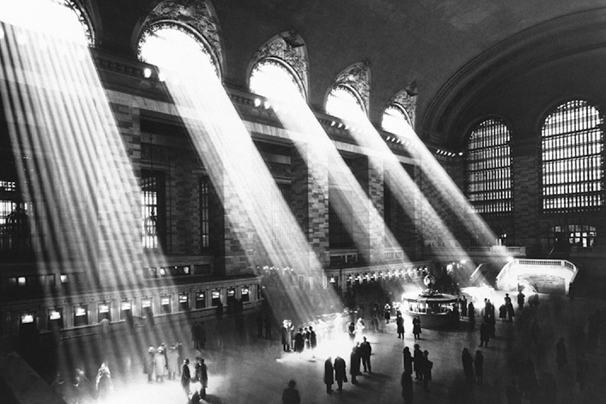 get-your-favorite-players-grand-central-station-spiegelfolie-silber-sale_0.jpg